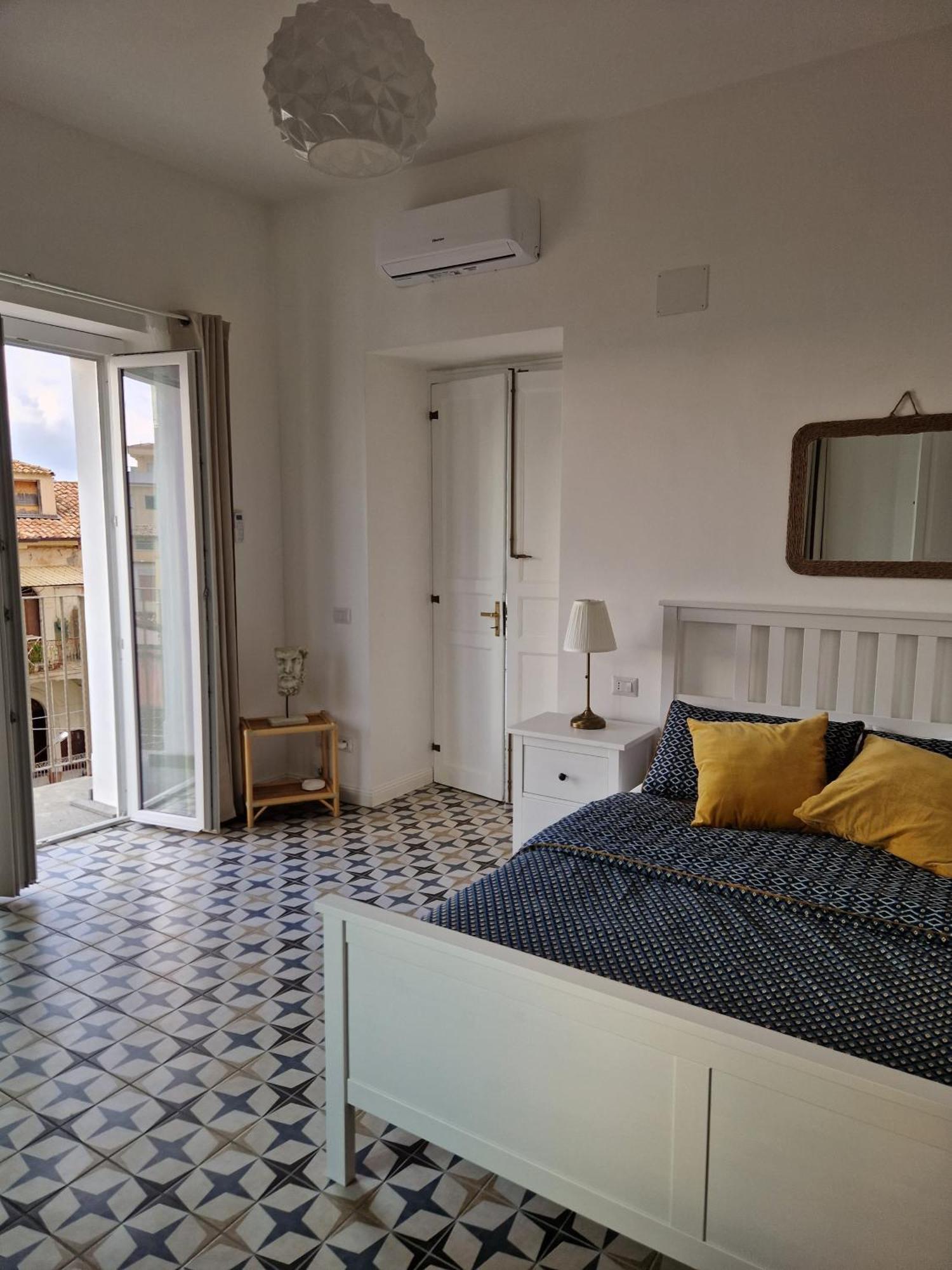 Casa Vacanze Penelope Pizzo  Eksteriør billede